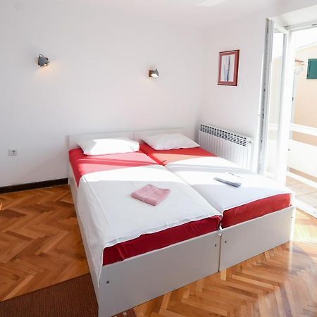 Apartments Bazilika ノヴァリャ エクステリア 写真