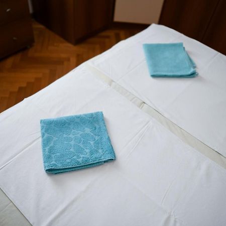 Apartments Bazilika ノヴァリャ エクステリア 写真